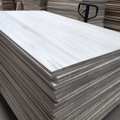 Maashout Paulownia Houten plaat voor ambachten Natuurlijke kleur 1220x2440mm