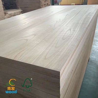Glat geslepen hout van paulownia-houtplanken voor teruggave en vervanging